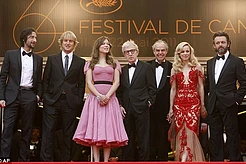 Первые наряды красной дорожки в Каннах