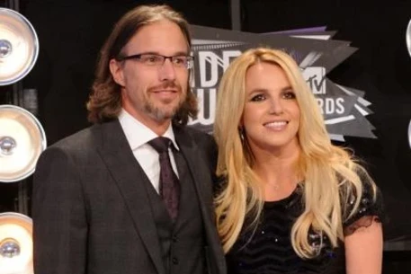 Слухи о том, что Бритни Спирс выходит замуж, не соответствуют действительности