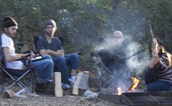 Деми Мур и Эштон Катчер пытаются спасти брак при помощи Каббалы
