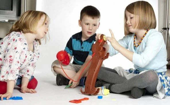 Чего хотят дети и их родители на Новый Год