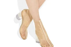 Необычная женская обувь от известных дизайнеров