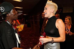 Майли Сайрус приняли за Гвен Стефани