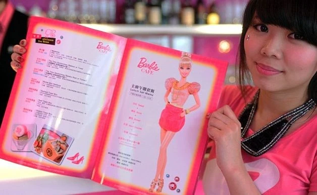 На Тайване открылось тематическое кафе куклы Барби