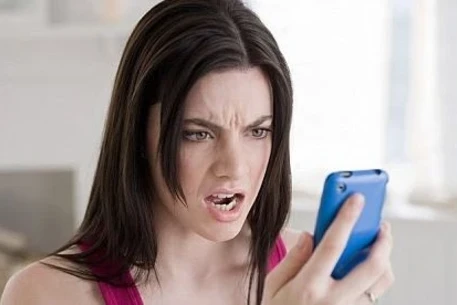 Мобильные телефоны – причина аллергии