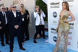 Лучшие наряды Billboard Music Awards 2013