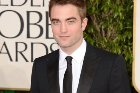 Роберт Паттинсон официально назван лицом Dior