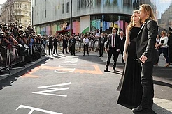 Анджелина Джоли пришла на премьеру Брэда Питта