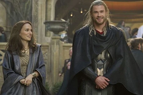 Эльза Патаки стала дублёршей Натали Портман для сцены с поцелуем в фильме Тор 2