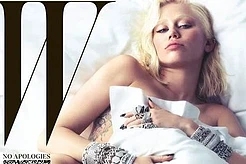 Кто эта девушка с обложки?