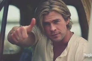 Журнал People назвал Криса Хемсворта самым сексуальным мужчиной 2014 года