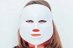 Необычные маски для лица