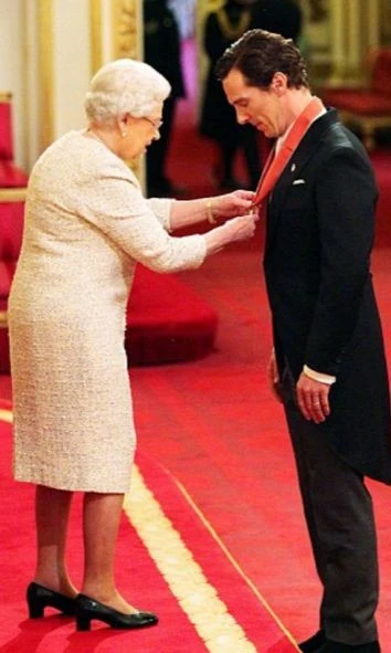 Бенедикт Камбербэтч награждён Орденом британской империи