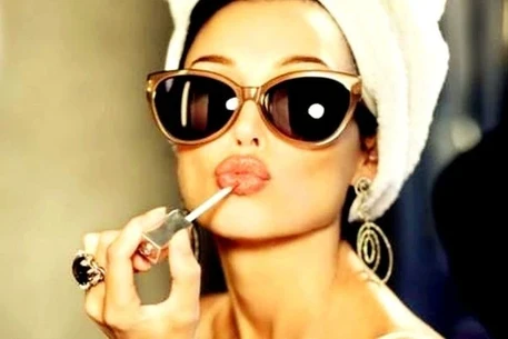 Как накраситься без зеркала