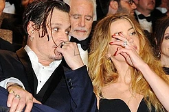 Эмбер Хёрд обвиняет Джонни Деппа в мошенничестве