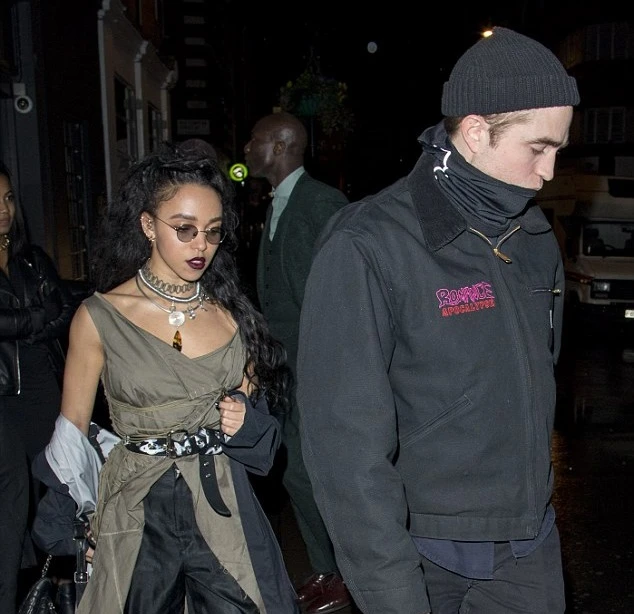 Роберт Паттинсон и FKA twigs сходили на свидание в Лондоне