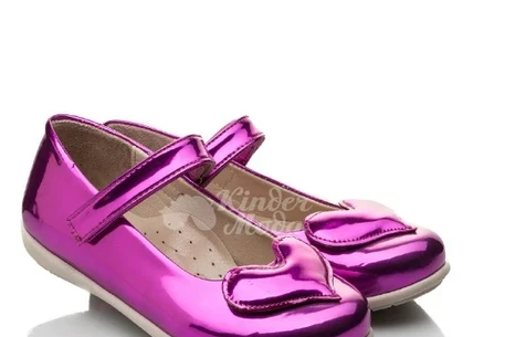 Детская обувь для зимы и лета