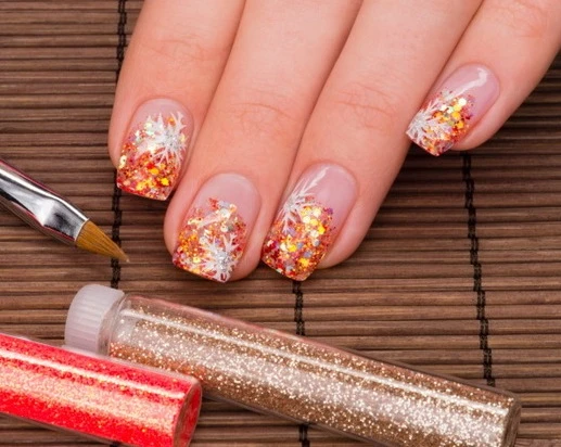 До кончиков ногтей… Самые заметные тренды маникюра