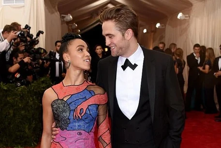 Роберт Паттинсон: Я вроде бы помолвлен