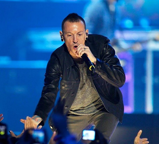Вокалист группы Linkin Park покончил с собой