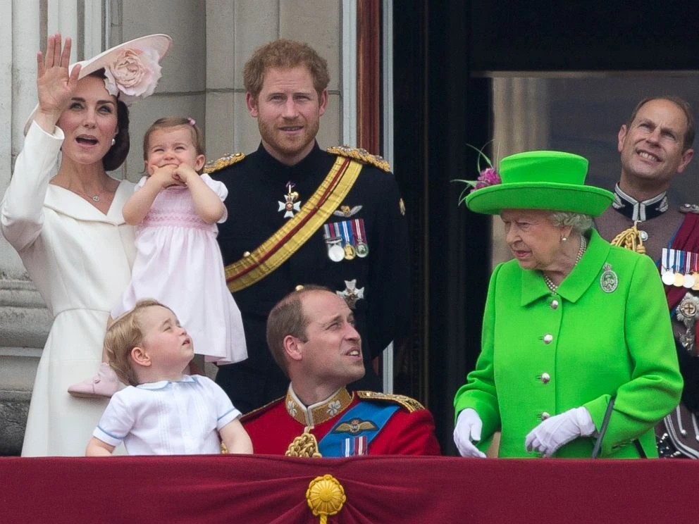 Как принц Уильям и Кейт Миддлтон воспитывают детей