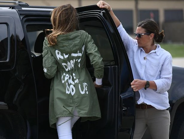 Меланию Трамп осудили за куртку с провокационной надписью