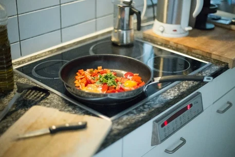Как можно увеличить пространство кухни?