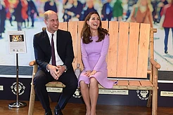 Принц Уильям и Кейт Миддлтон дорисовали картину на саммите в Лондоне