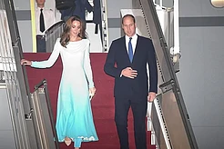 Принц Уильям и Кейт Миддлтон впервые прилетели в Пакистан