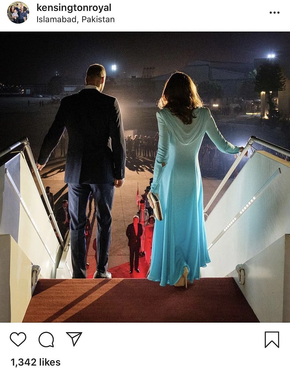 Принц Уильям и Кейт Миддлтон впервые прилетели в Пакистан