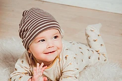 Выбираем одежду для новорожденного: 7 практичных советов