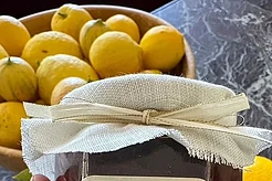 Клубничный джем — первый продукт бренда Меган Маркл