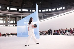 Минимализм, высокая талия и другие весенние тренды 2024