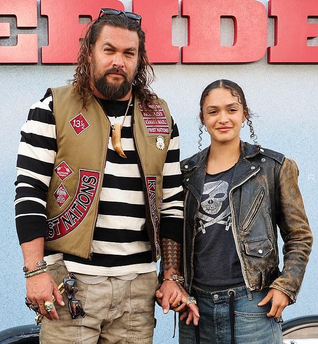 Джейсон Момоа с дочерью на премьере фильма &#171;The Bikeriders&#187;
