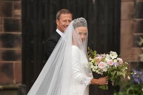 Принц Джордж пропустил свадьбу своего крёстного-миллиардера