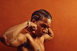 A$AP Rocky снялся в рекламе нижнего белья Savage X Fenty Рианны