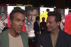 «Вперёд, Англия!»: Райан Рейнольдс и другие звезды поддерживают сборную в финале Евро