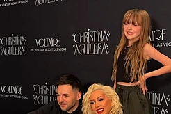 Кристина Агилера показала закулисье своего шоу в Лас-Вегасе