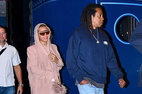 Бейонсе привлекла всеобщее внимание стильным нарядом