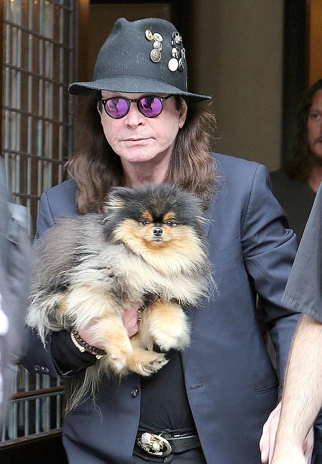 Прощай, друг: У Оззи Осборна умер любимый пес Рокки