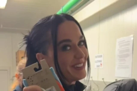 Кэти Перри заинтриговала фанатов, намекнув на победителя финала AFL