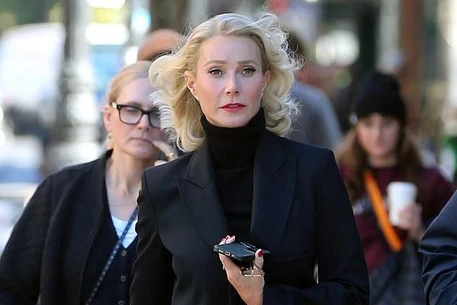 Классический образ Гвинет Пэлтроу в стиле 50-х на съемках спортивной драмы