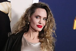 Анджелина Джоли с новой прической на показе фильма «Мария»