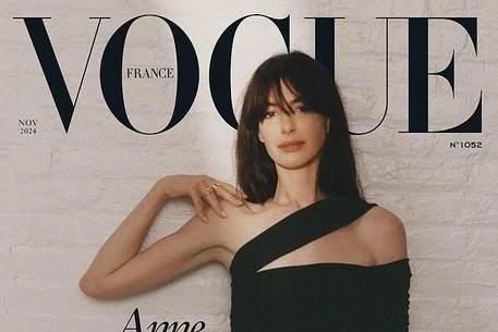 Энн Хэтэуэй раскрывает свою роковую сторону на обложке Vogue France