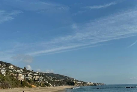 Кортни Кардашьян и Трэвис Баркер поделились октябрьскими снимками