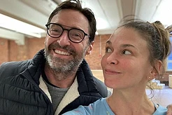 Предполагаемая причина развода Хью Джекмана: роман с Саттон Фостер