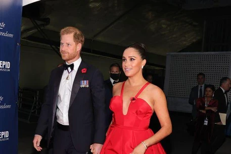 Меган Маркл подогрела слухи о проблемах в отношениях с принцем Гарри