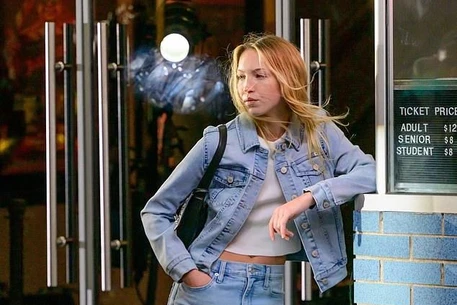 Дочь Кейт Мосс, Лила, поразительно похожа на свою мать в молодости на съемках рекламы DKNY