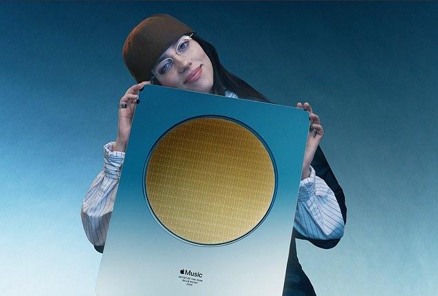 Billie Eilish второй раз была названа Apple Music «Артистом года»; в 2019 она уже становилась обладательницей этого титула.