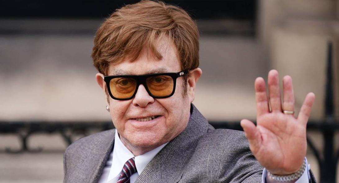 Элтон Джон рассказал о серьезных проблемах со зрением