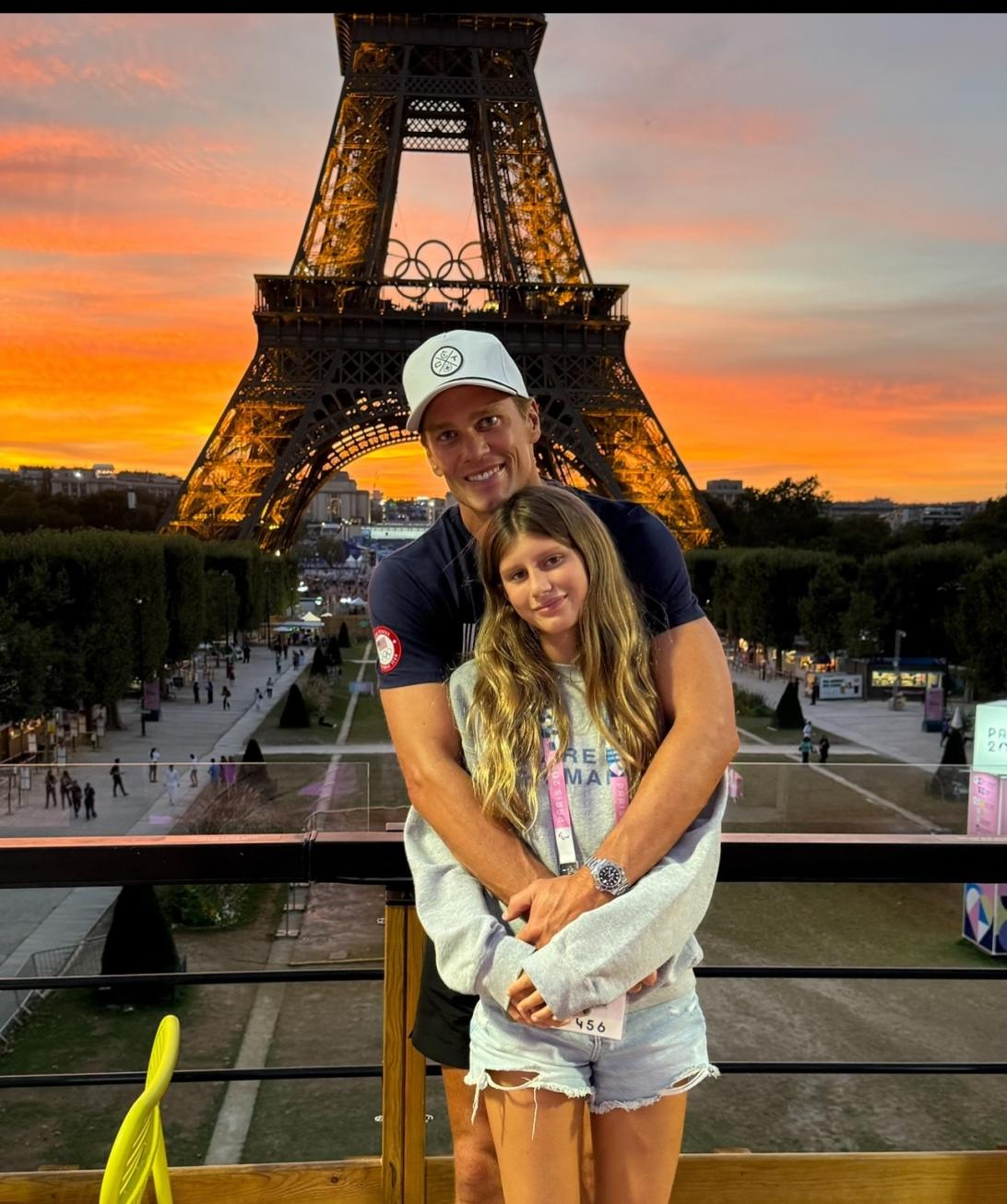 Дочь Жизель Бюндхен и Тома Брэди, Вивиан, взрослеет